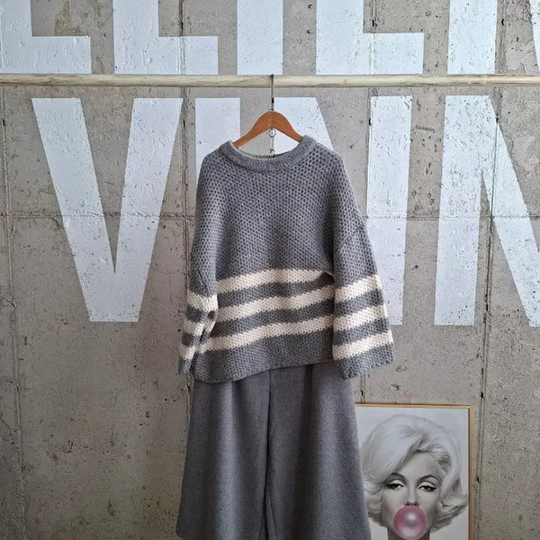 [BUNJANG] Striped Knit Sweater / 행사66)넉넉세련핏 단가라 니트 스웨터