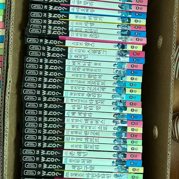 [BUNJANG] WHO? Series World Great Figures Comics (99/100 Volumes) / (택포)WHO? 시리즈 세계위인전 만화 (100권중 99권)