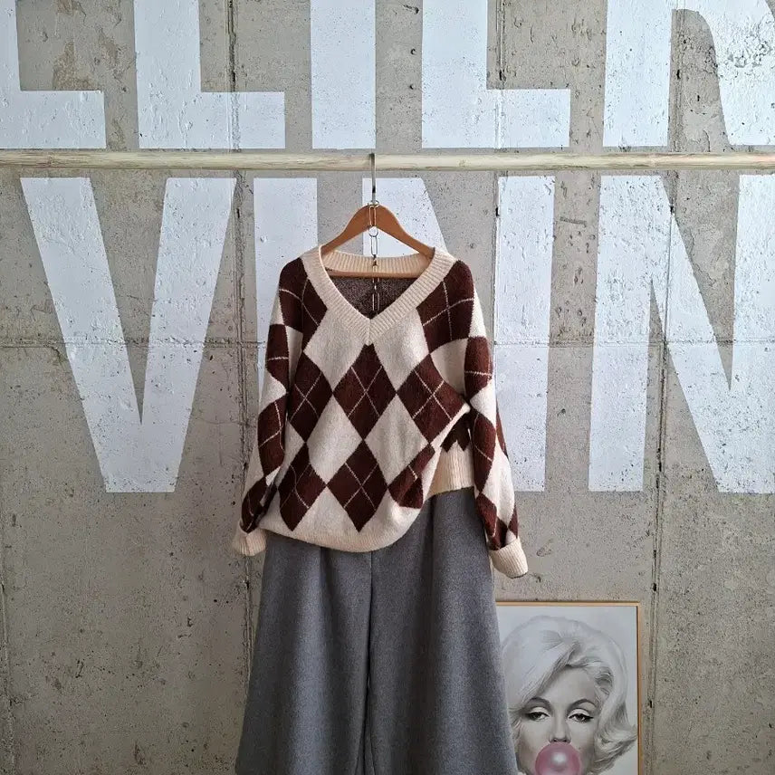 [BUNJANG] Argyle Loose Fit Knit Sweater / 행사6)넉넉루즈핏 아가일 니트스웨터