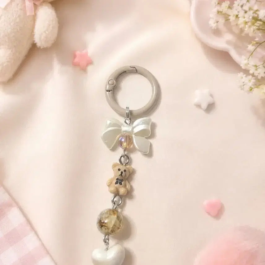 [BUNJANG] Bear Charm Keychain with Heart Pendant / 곰돌이키링