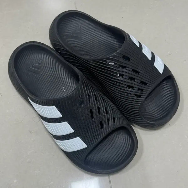 [BUNJANG] Adidas Purechill Slides 275 New / 아디다스 퓨어칠 슬리퍼 275 새상품