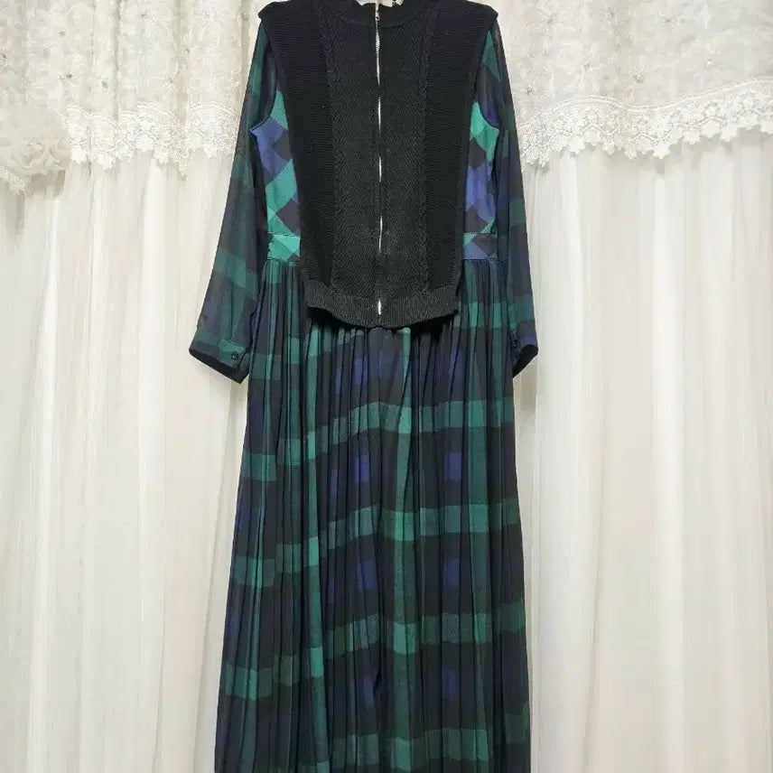 [BUNJANG] Check Pleated Long Dress Layered Vest Style / 체크 플리츠 롱 원피스