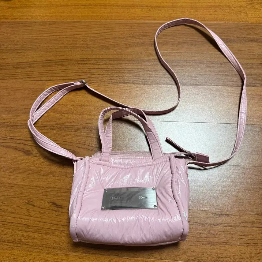 [BUNJANG] Matinkim Two-Way Mini Padded Tote Bag Pink / 마뗑킴 투웨이 미니 패딩 토트백 핑크