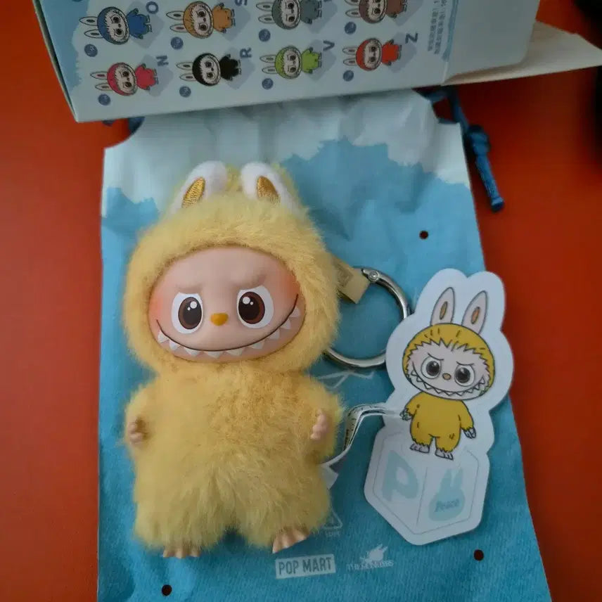 [BUNJANG] Mini Labubu Keyring / 미니 라부부 키링 팝마트 인형 새상품
