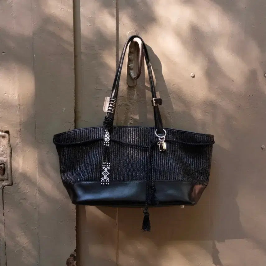 [BUNJANG] 714 Center MAREH Bag (Black) / 714센터 MAREH BAG(BLACK)