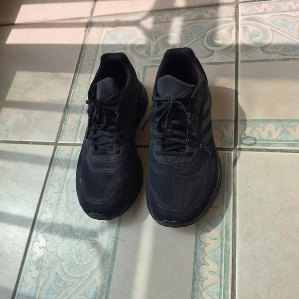 [BUNJANG] Adidas Sneakers / 아디다스운동화