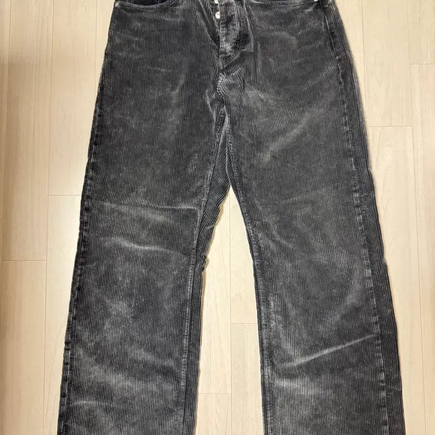 [BUNJANG] HOPE 24FW Corduroy Wide Pants Black / HOPE) 24fw 코듀로이 와이드 팬츠 블랙(31~32추천)