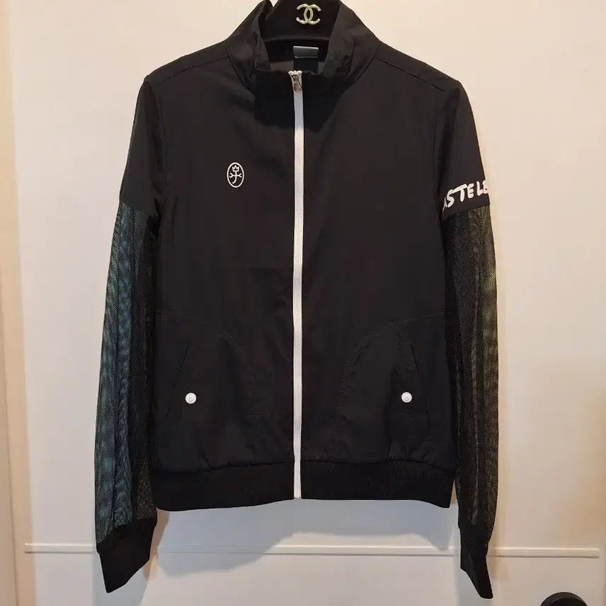 [BUNJANG] Castelbajac Women's Golf Wear Jumper Black / 까스텔바작 여성 골프웨어 점퍼