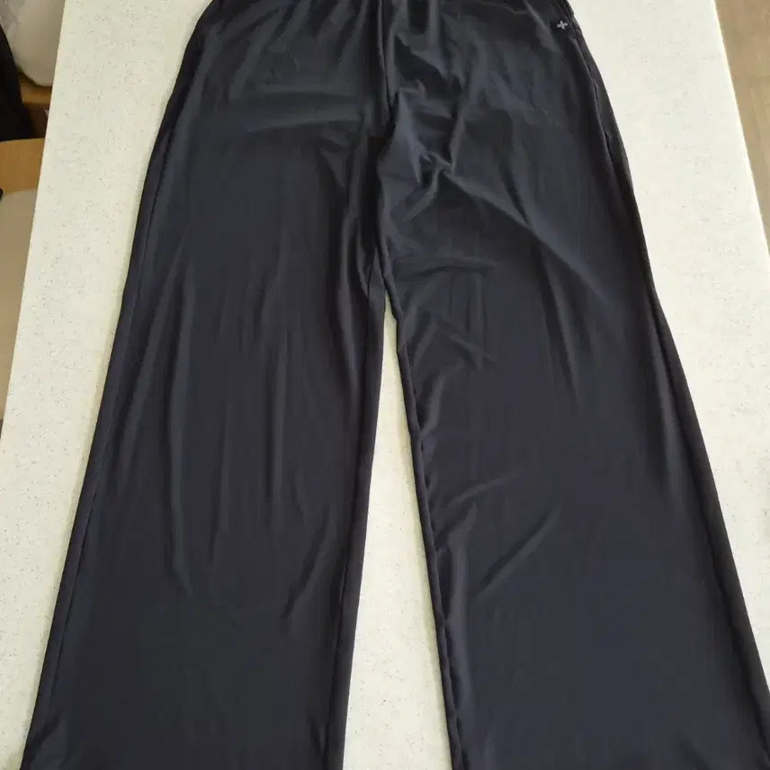 [BUNJANG] Xexymix Medium Feather Cooling Wide Pants (Black) / 새상품)미디움페더 쿨링 와이드 팬츠(블랙)(젝시믹스)(40%할인)