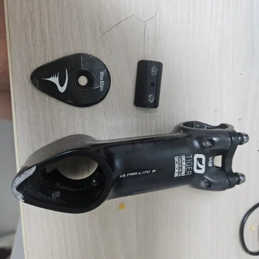 [BUNJANG] Pinarello Dogma F MOST Talon Carbon Stem 90mm / 피나렐로 도그마 F 모스트 카본 스템