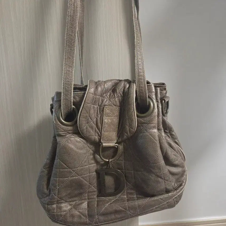 [BUNJANG] Dior Quilted Shoulder Bag / 디올 퀄팅 숄더백
