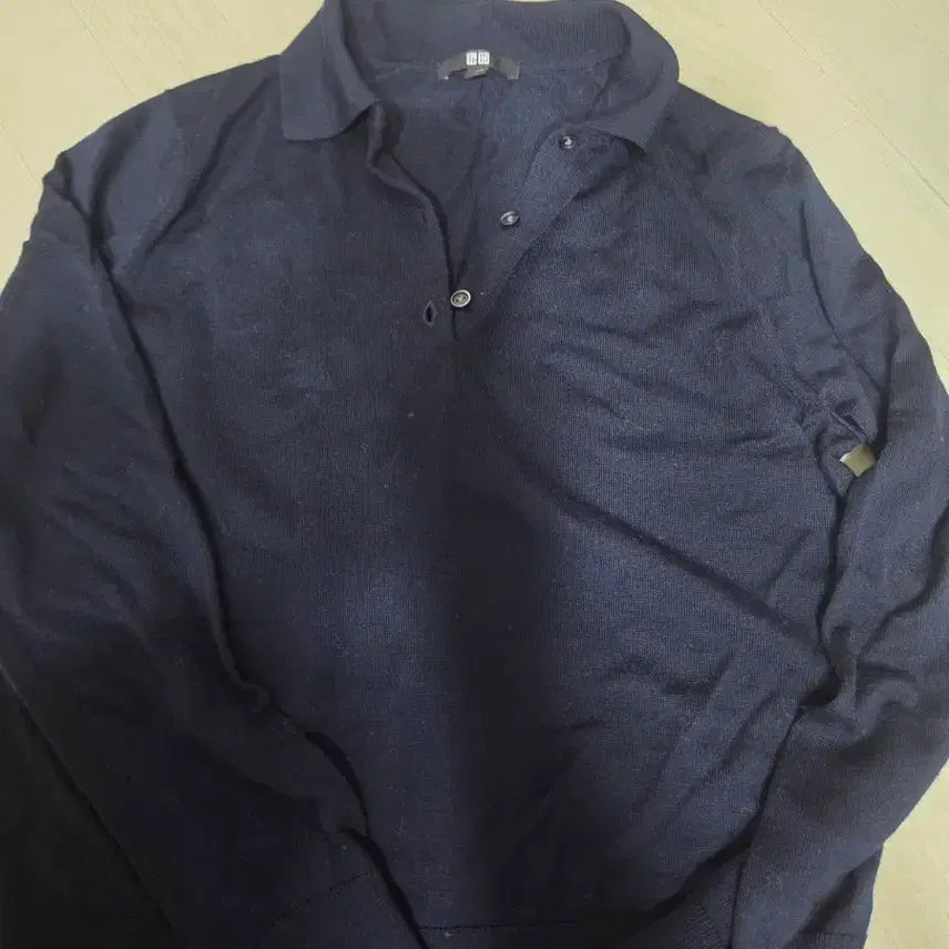 [BUNJANG] Uniqlo Knit Long Sleeve Collar T-shirt Navy / 유니클로 니트 긴팔 카라티 네이비