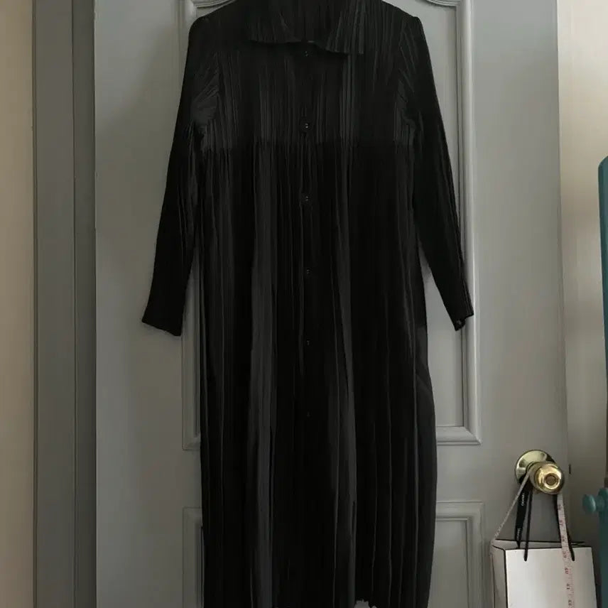 [BUNJANG] Pleated Long Jacket One Size / 플리츠 롱자켓 프리사이즈