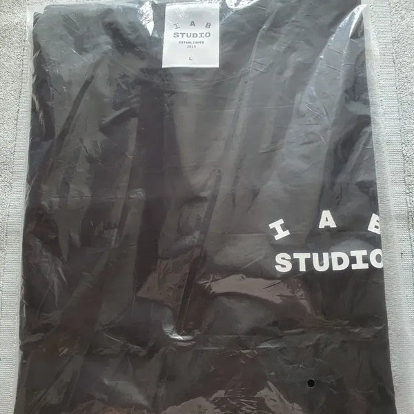 [BUNJANG] IAB STUDIO Logo T-Shirt / IAB STUDIO 반팔 티셔츠 L 사이즈