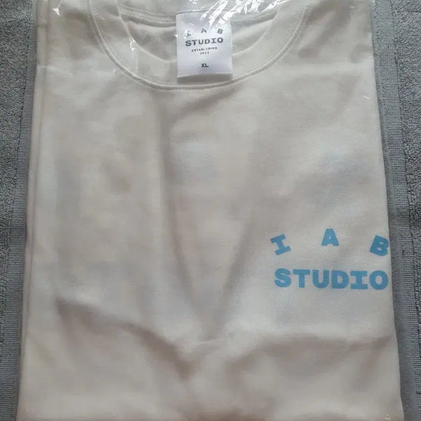 [BUNJANG] IAB STUDIO Short Sleeve T-Shirt White XL / IAB STUDIO 반팔 티셔츠 화이트 XL