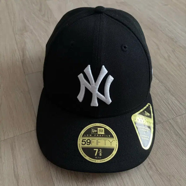 [BUNJANG] New Era Low Profile Baseball Cap 58.7 / 뉴에라 로우 프로파일 볼캡 58.7