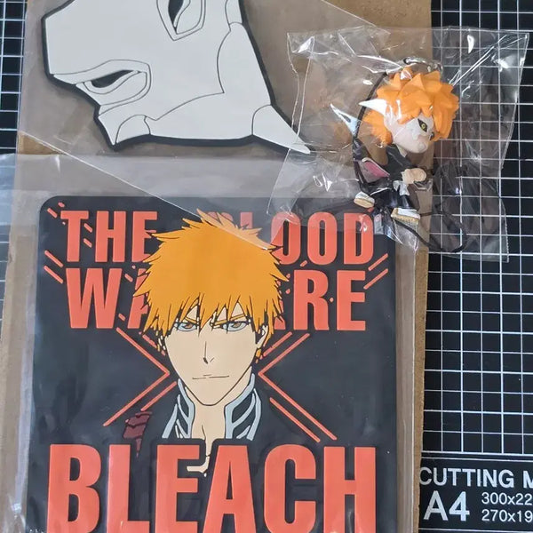 [BUNJANG] Bleach Ichigo Classic Keychain, Figure, Strap & Coaster Bundle Set / [3종 일괄 /새상품] 블리치 이치고 고전 키링 피규어 스트랩 코스터