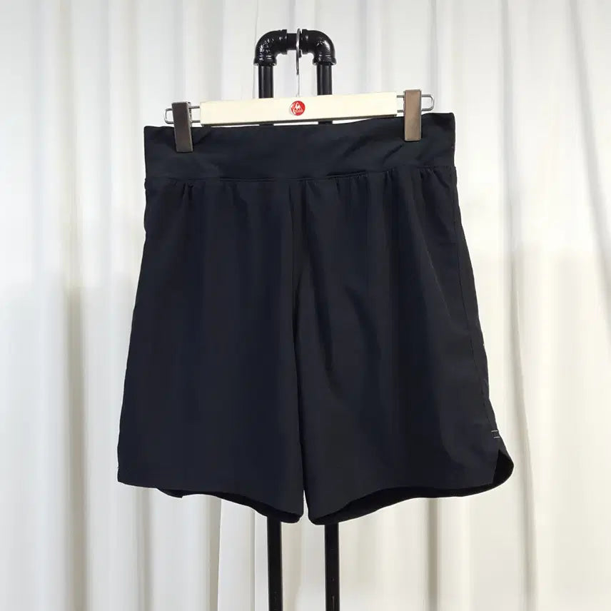 [BUNJANG] Under Armour Men's Training Shorts Black 35 / 21년 언더아머 남성 트레이닝 반바지 블랙 35 오일장