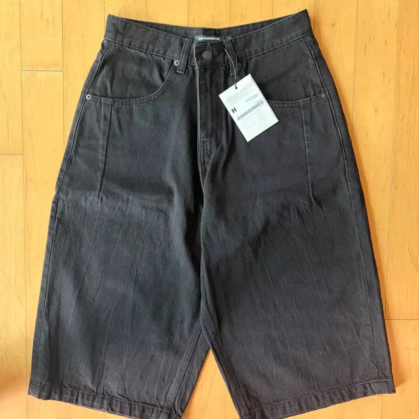 [BUNJANG] Haechiroom Bermuda Denim Shorts Black S / 해칭룸 버뮤다 데님 쇼츠 블랙 [s]