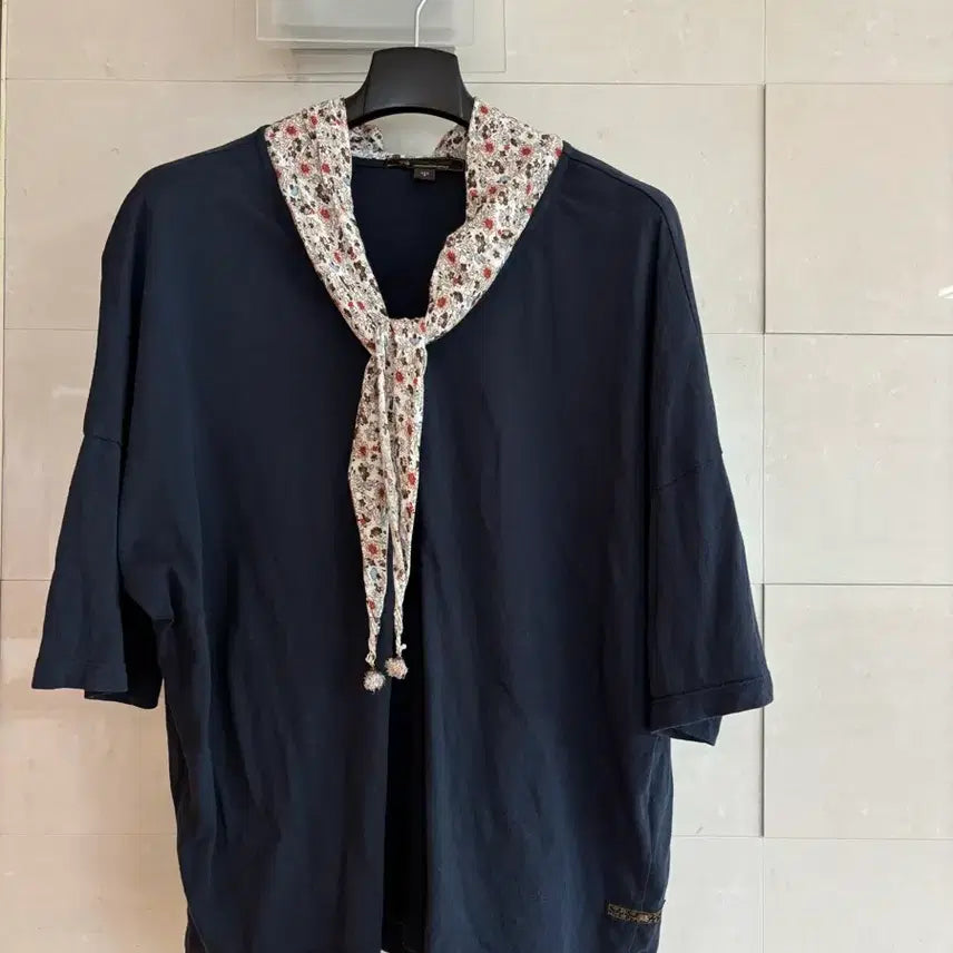 [BUNJANG] Thursday Island Navy Short-Sleeve T-Shirt / 써스데이아일랜드 네이비 반팔티 티셔츠