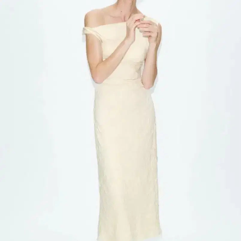 [BUNJANG] Zara Jacquard Pleated Dress Cream / 새상품) 자라 자카드 플리츠 원피스 크림 4770/160/712