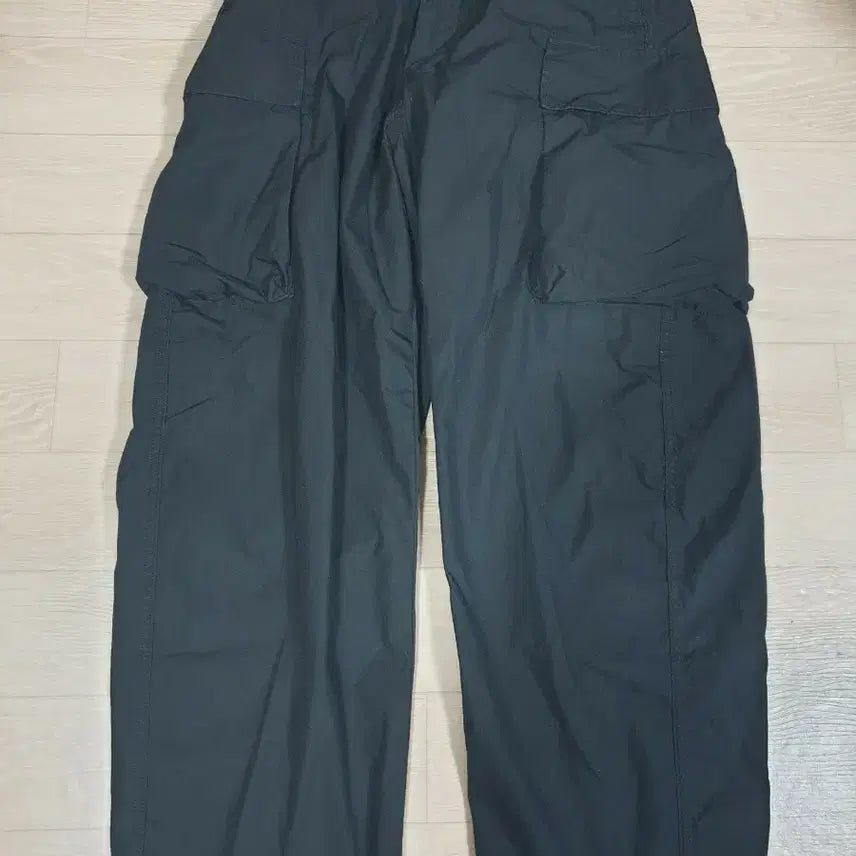 [BUNJANG] Uniqlo U Wide Cargo Pants / 유니클로u 와이드 카고 팬츠s