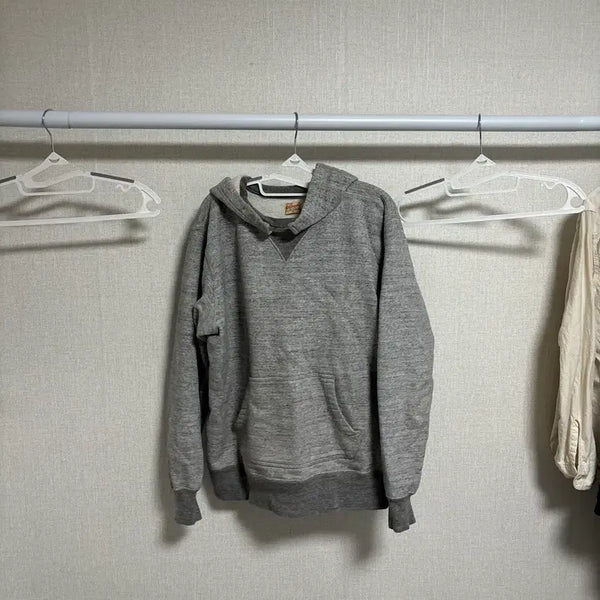 [BUNJANG] Whitesville Grey Hoodie / 화이츠빌 후드