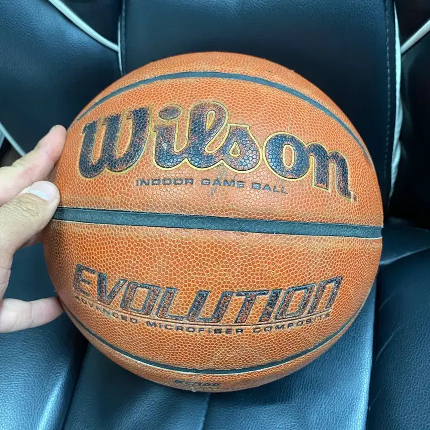 [BUNJANG] Wilson Evolution Indoor Basketball Size 7 / 윌슨 농구공 EVOLUTION 실내용 7호ㅔ