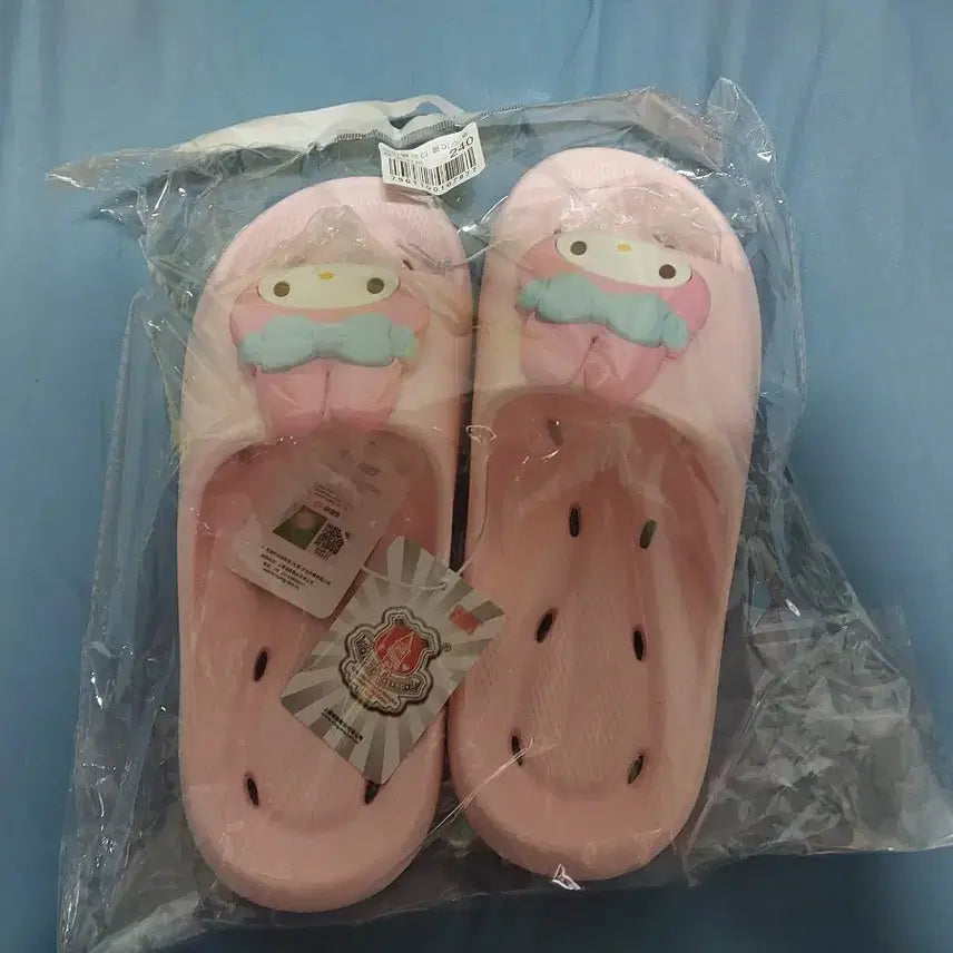 [BUNJANG] My Melody Face Bath Slippers / 마이멜로디 페이스 욕실 슬리퍼