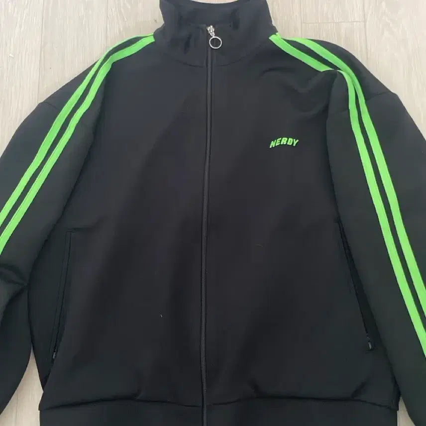 [BUNJANG] Nerdy Color Block Track Jacket / NERDY 져지 블랙 그린