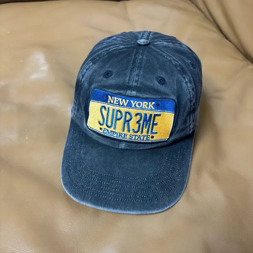 [BUNJANG] Supreme 25SS License Plate 6-Panel Ball Cap Black / 슈프림 6패널 볼캡 모자 라이센스 플레이트 블랙 25SS