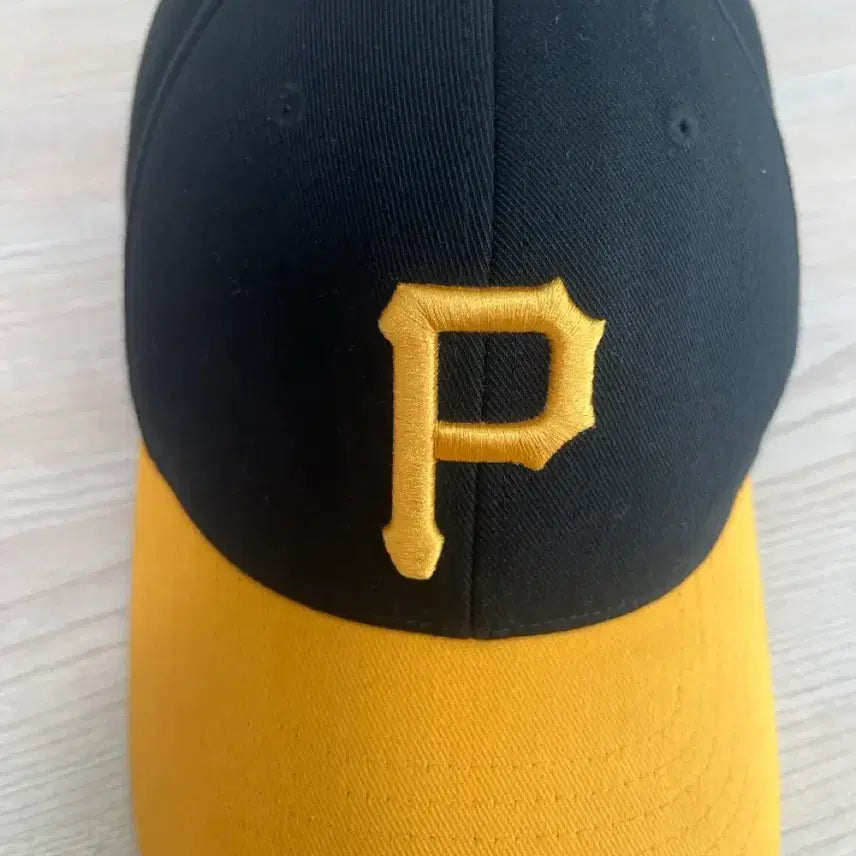 [BUNJANG] MLB Pittsburgh Pirates Yellow Accent Baseball Cap / MLB 피츠버그 파이리츠 옐로  볼캡 사이즈 확인 해주세요