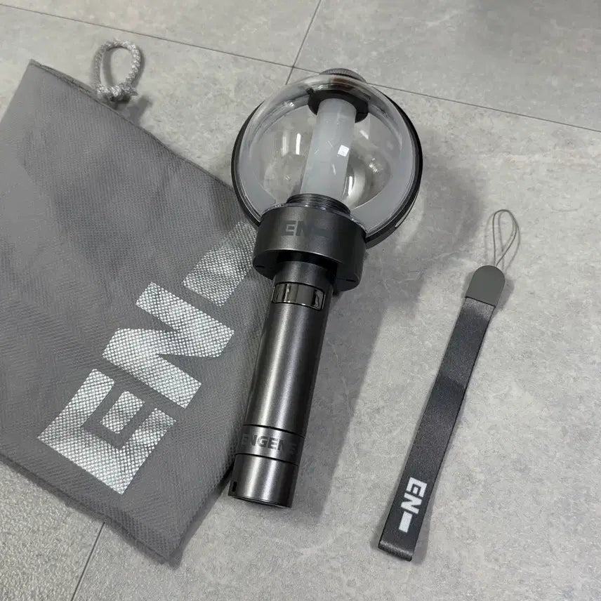 [BUNJANG] ENHYPEN Official Lightstick Ver.2 / 엔하이픈 응원봉 엔진봉 버전2 엔진봉2