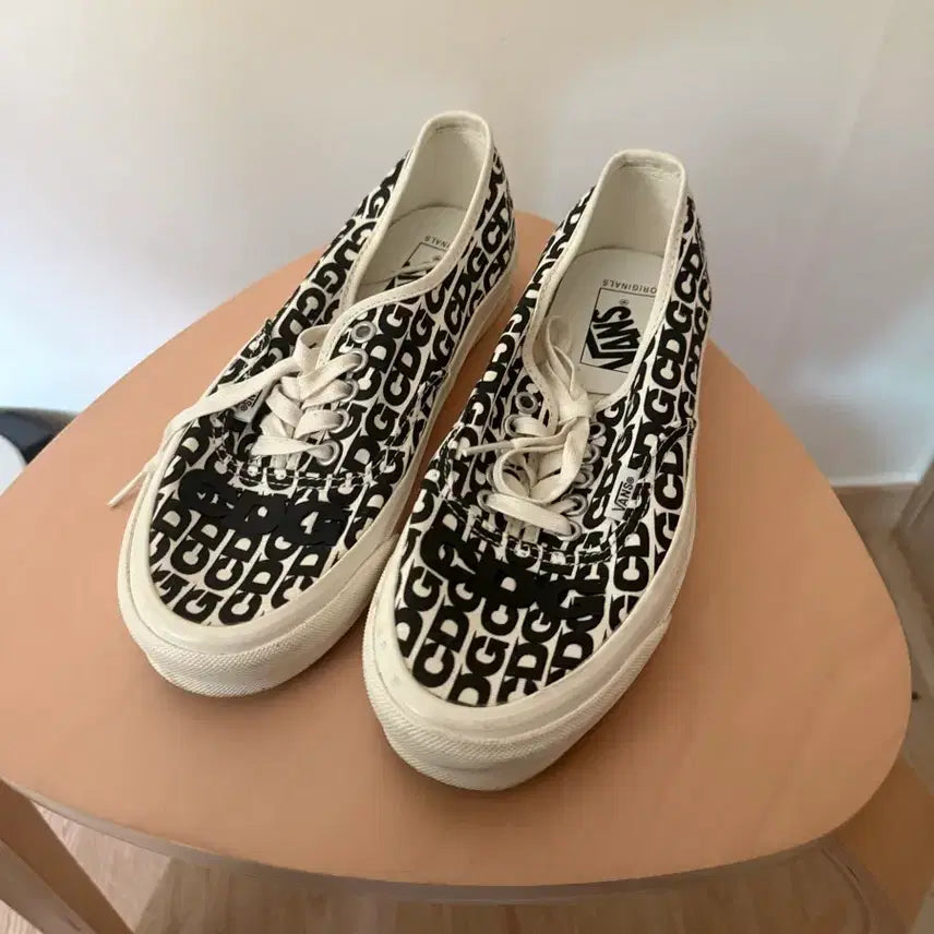[BUNJANG] Vans CDG Authentic Sneakers Black / 반스 CDG 콜라보 어센틱 스니커즈 블랙 245