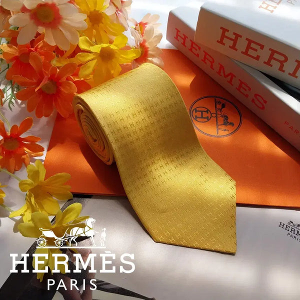 [BUNJANG] Hermes Silk Yellow H Jacquard Logo Necktie 9.7cm / 에르메스 실크 옐로우 H 자카드 로고 넥타이 9.7cm A+등급 K3385
