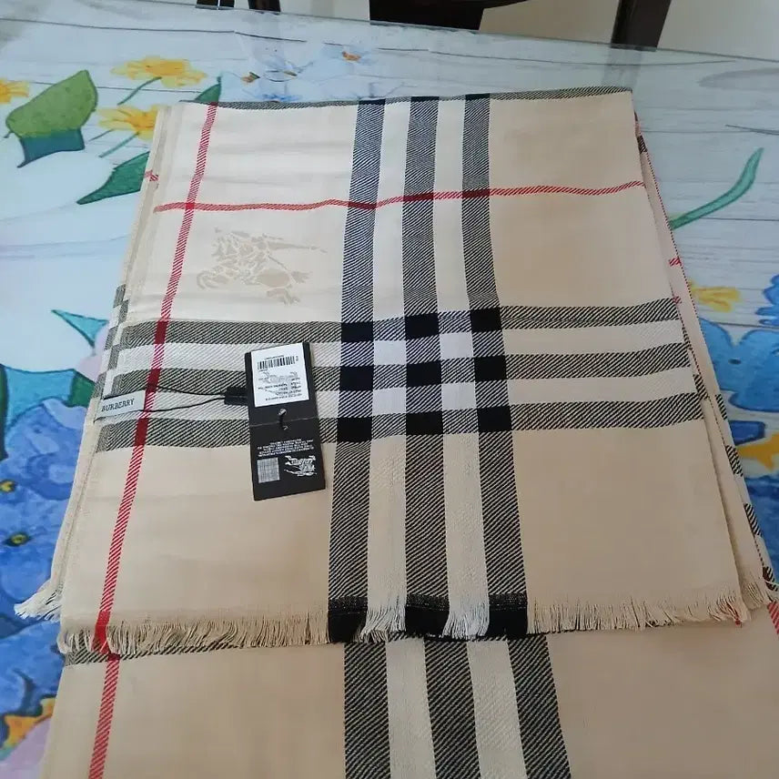 [BUNJANG] Burberry Check Muffler Beige / 새상품 버버리 체크 머플러 베이지(정품)