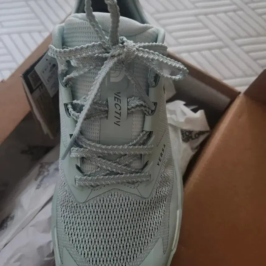 [BUNJANG] The North Face Vectiv Versa Trail Running Shoes / 노스페이스 벡티브 베르사