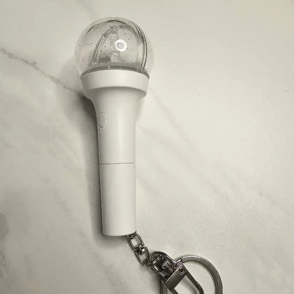 [BUNJANG] IVE Mini Bong Lightstick Keyring / 아이브 미니 응원봉 키링 아이해봉 키링