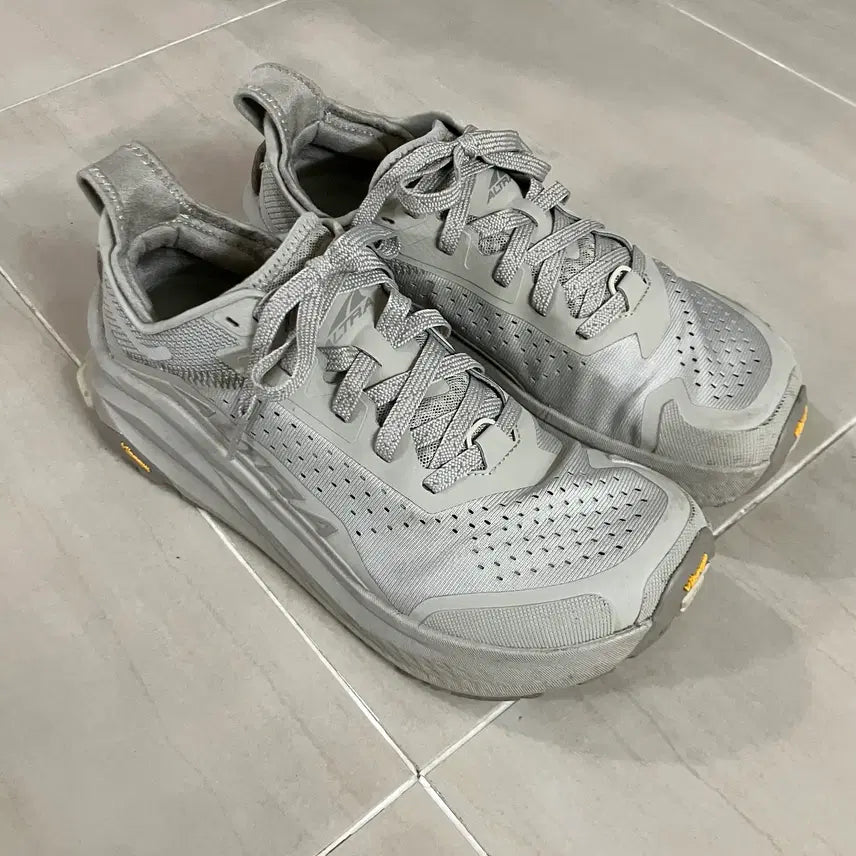 [BUNJANG] Altra Olympus 6 Trail Running Shoes / 알트라 ALTRA - 올림퍼스 6