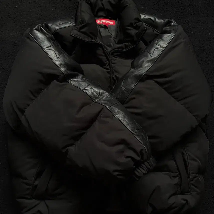 [BUNJANG] Supreme Star Sleeve Down Jacket Black Size S / 슈프림 스타 슬리브 다운 s