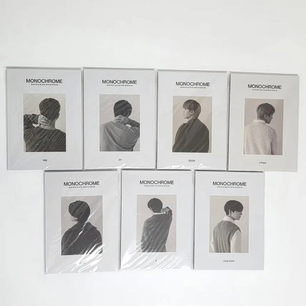 [BUNJANG] BTS Monochrome Postcard Book Photobook Bundle Set (Sealed) / 미개봉 일괄) 모노크롬 엽서북 포토북 방탄 monochrome