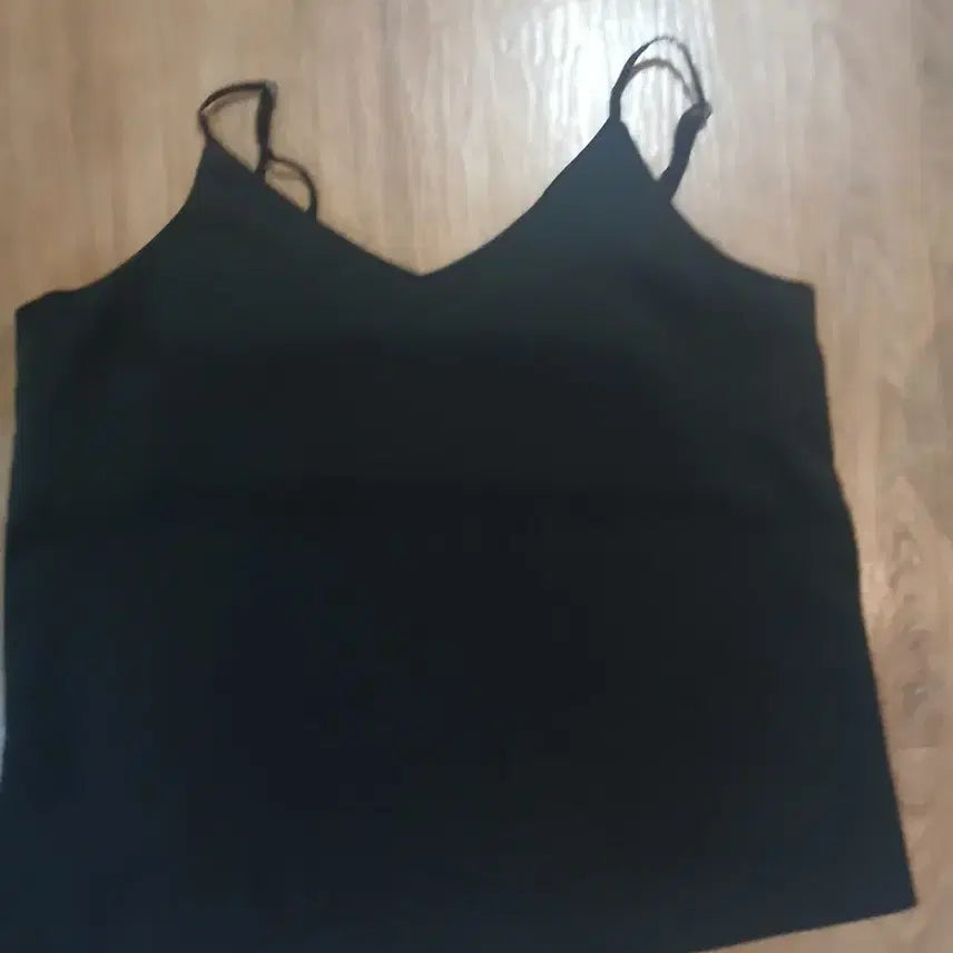 [BUNJANG] Black Sleeveless Top - Free Size / 블랙 나시/프리사이즈