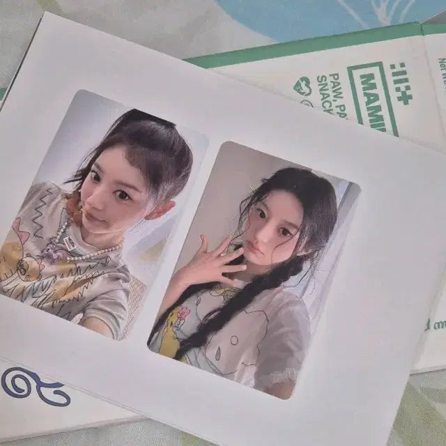 [BUNJANG] ILLIT MAMIHLAPINATAPAL it's me MoCA Ver. Photocard Bundle Set (Unsealed) / [개봉/포카 포함] 아일릿 MAMIHLAPINATAPAL 잇츠미 포포 모카