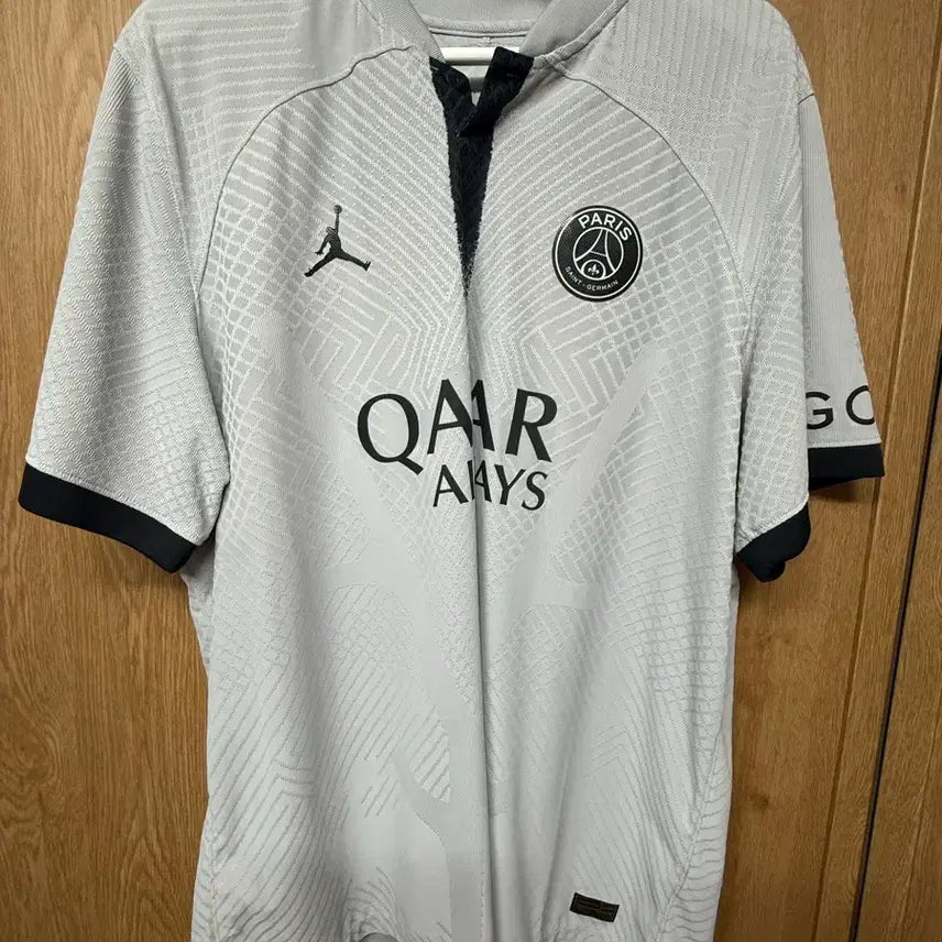 [BUNJANG] Paris Saint-Germain PSG Mbappé Short Sleeve Jersey (Overseas 2XL) / [해외2XL] 공홈구매 파리 생제르맹 PSG 조던 반팔 유니폼 음바페