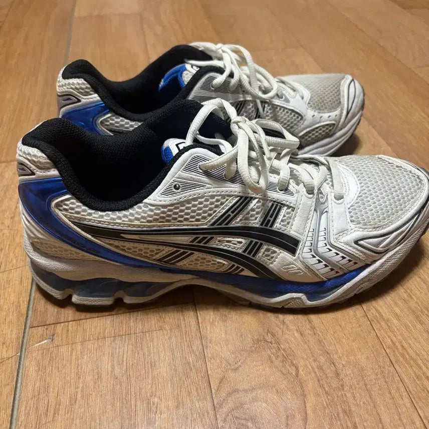 [BUNJANG] ASICS Gel-Kayano 14 White/Blue Sneakers / 젤카야노 14 화이틀루 270