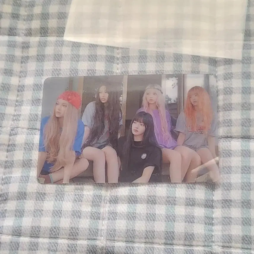 [BUNJANG] NewJeans 'Supernatural' Universal Music Store Japan Limited Edition Collaboration Photocard (Minji, Hanni, Haerin, Danielle, Hyein) / 뉴진스 단체 포카 슈퍼내추럴 유니버셜 한정 예약 앨범 특전 해린다니엘민지하니혜인 . 무라카미 콜라보 판매 UMS
