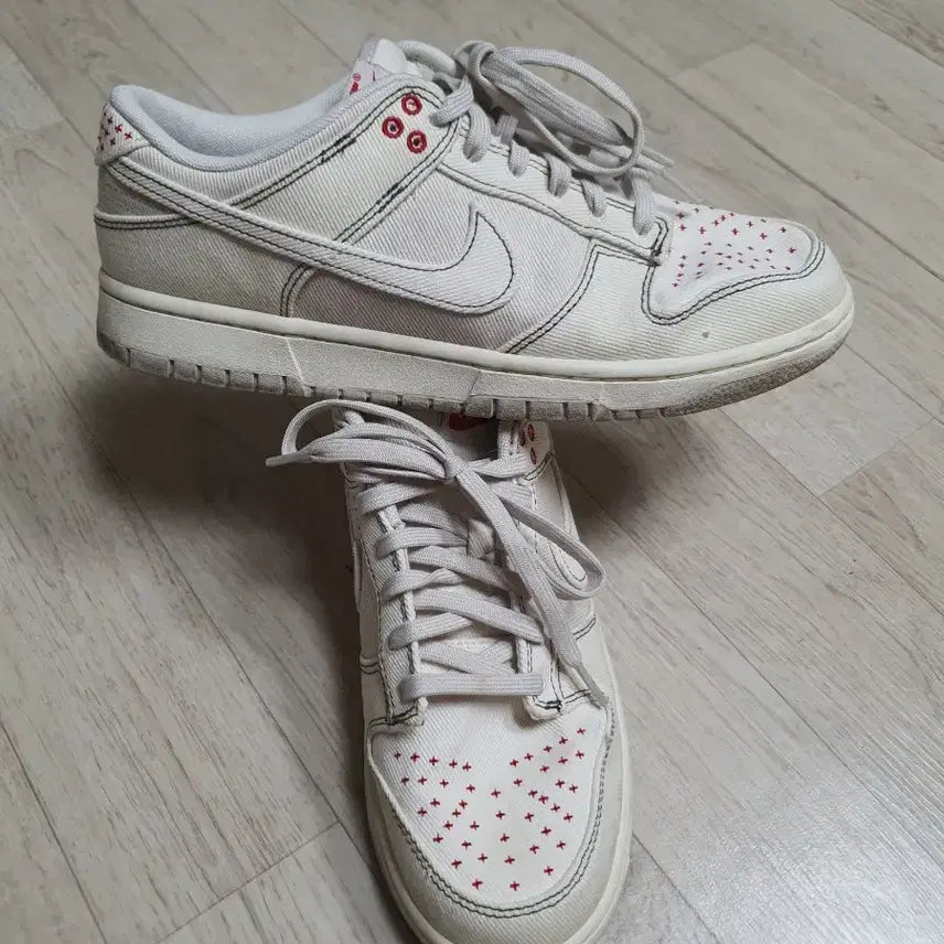 [BUNJANG] Nike Dunk Low Beige Red Sneakers / 270 나이키 덩크 로우 베이지 레드 운동화 스니커즈 270사이즈 완전좋아요