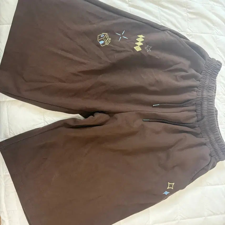 [BUNJANG] Kakkai Unions Bermuda Pants Brown / 가까이 유니언즈 버뮤다 팬츠 브라운