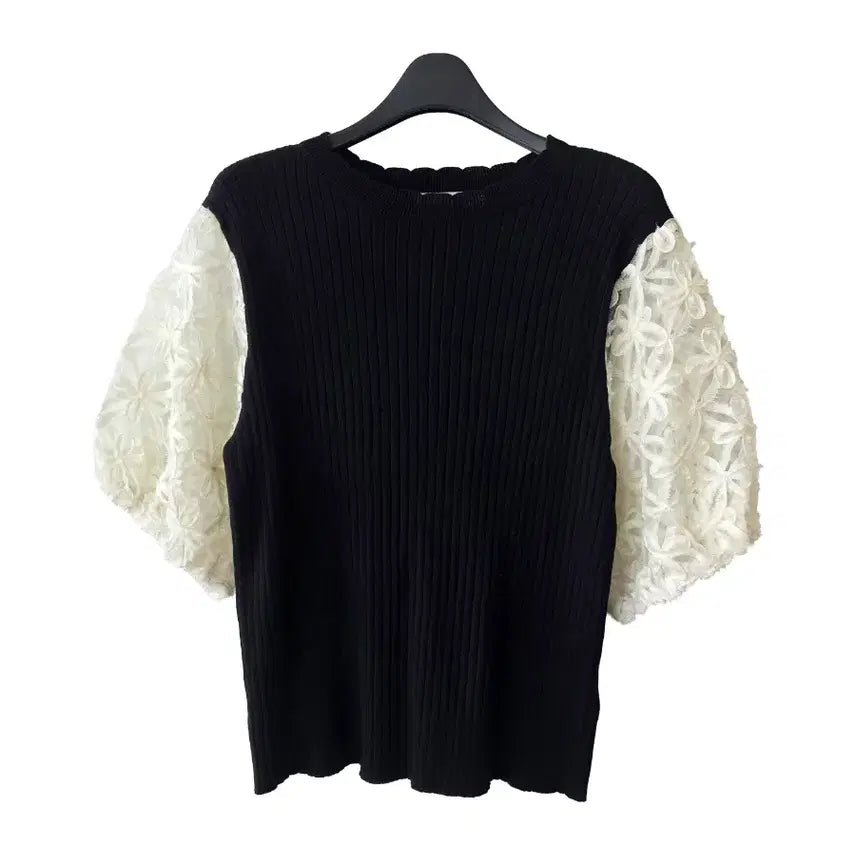 [BUNJANG] Color Block Loose Knit Top / F/소매 배색 아방니트