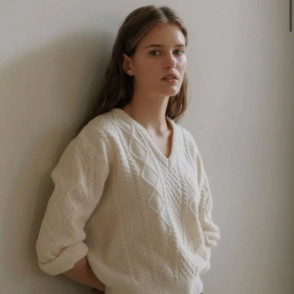 [BUNJANG] URAGO Tomo Cashmere V-Neck Knit / 유라고 Tomo cashmere V-neck knit